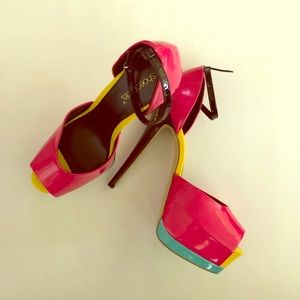 Shoe dazzle color block heels, 6 inches high.